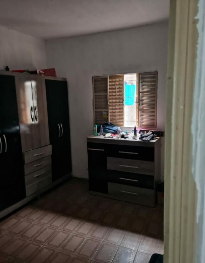 Casa, 1 quarto, 76 m² - Foto 2