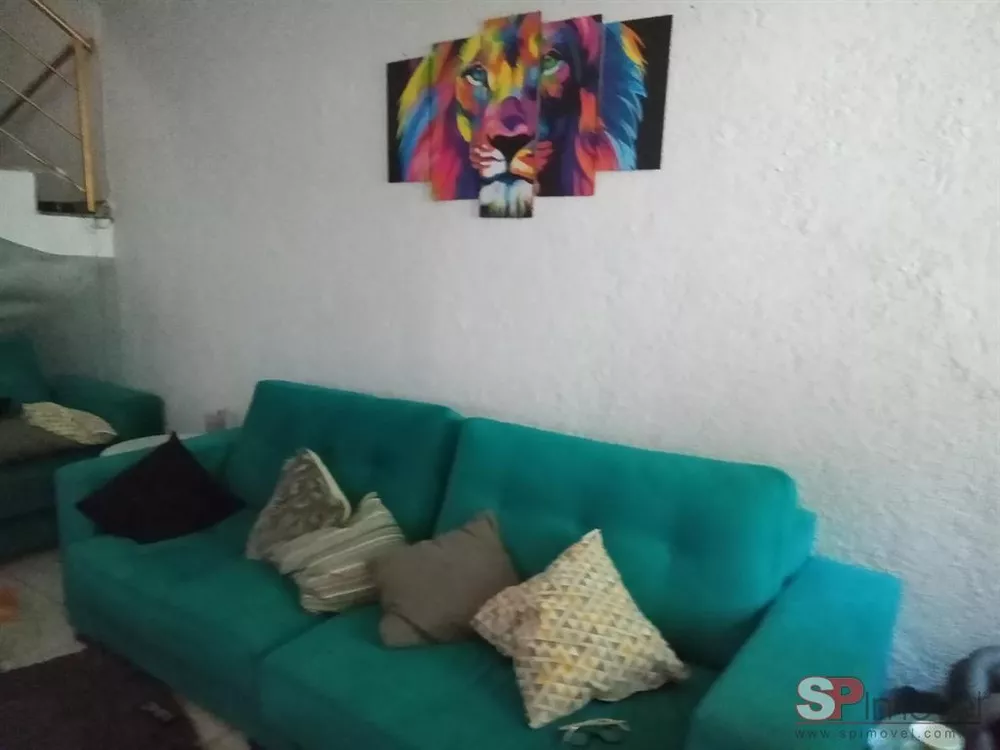 Casa à venda com 3 quartos, 90m² - Foto 1