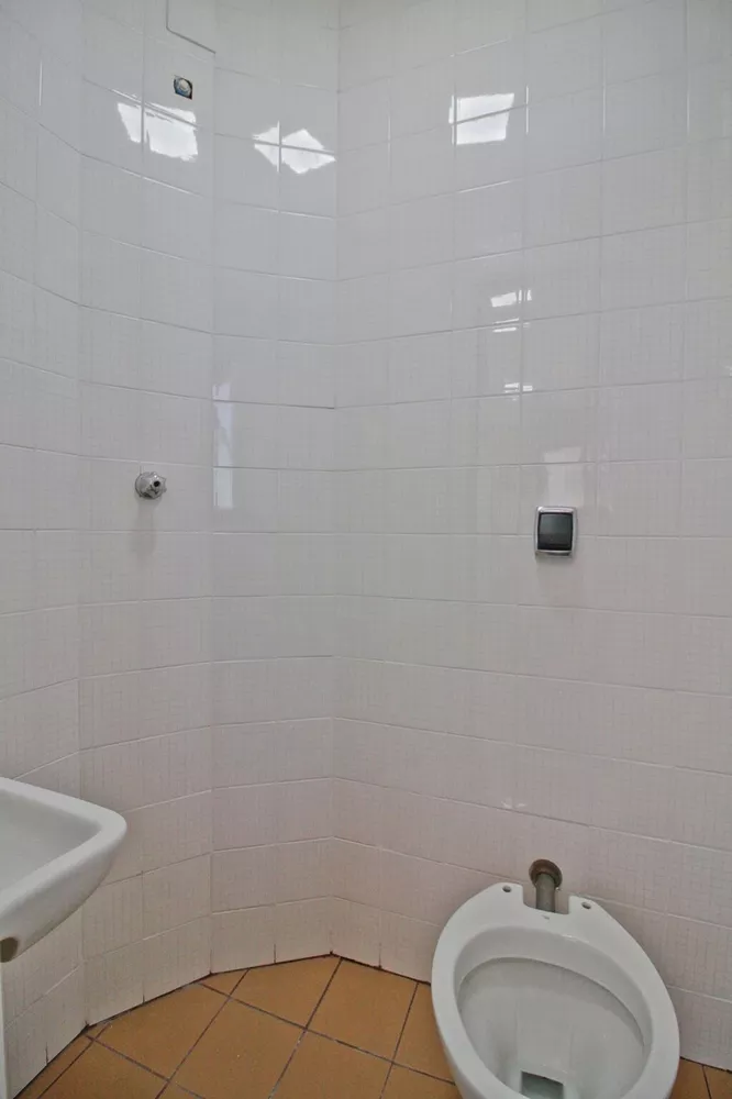 Apartamento à venda com 3 quartos, 100m² - Foto 2