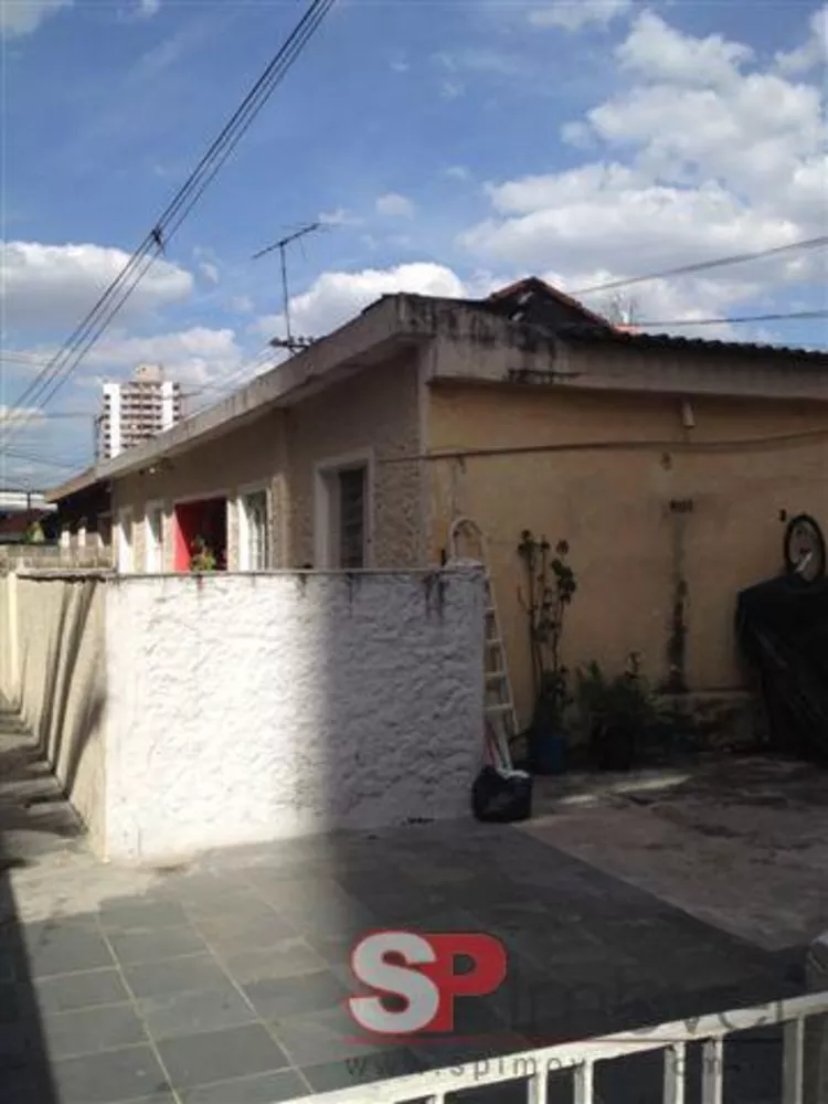 Casa à venda com 1 quarto, 500m² - Foto 2