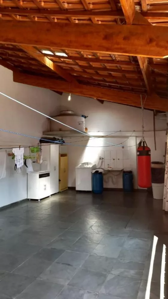 Sobrado à venda com 3 quartos, 208m² - Foto 4