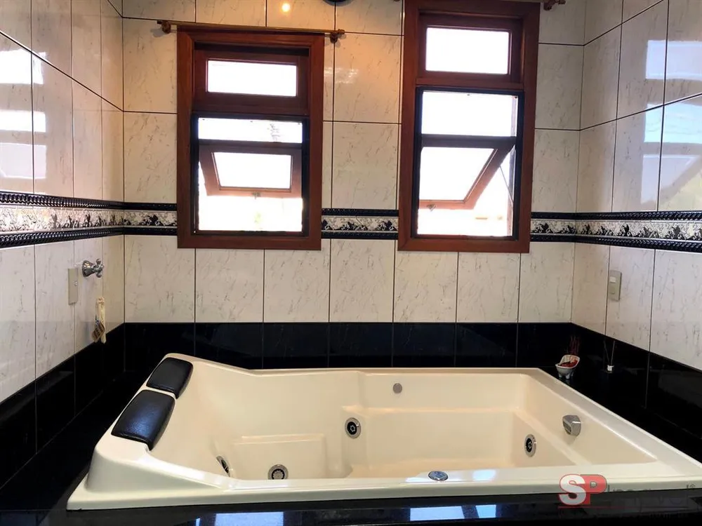 Casa, 4 quartos, 324 m² - Foto 4