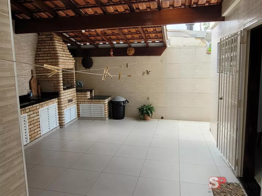 Casa, 3 quartos, 169 m² - Foto 2
