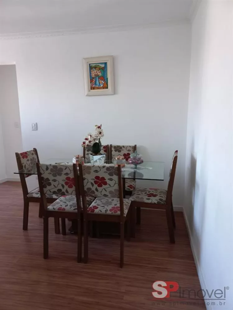 Apartamento à venda com 2 quartos, 45m² - Foto 1