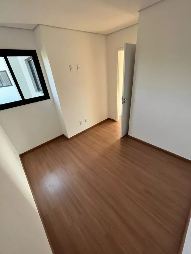 Apartamento à venda com 2 quartos, 38m² - Foto 6