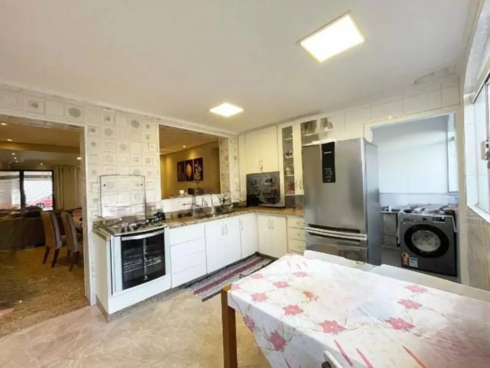 Sobrado, 3 quartos, 280 m² - Foto 7