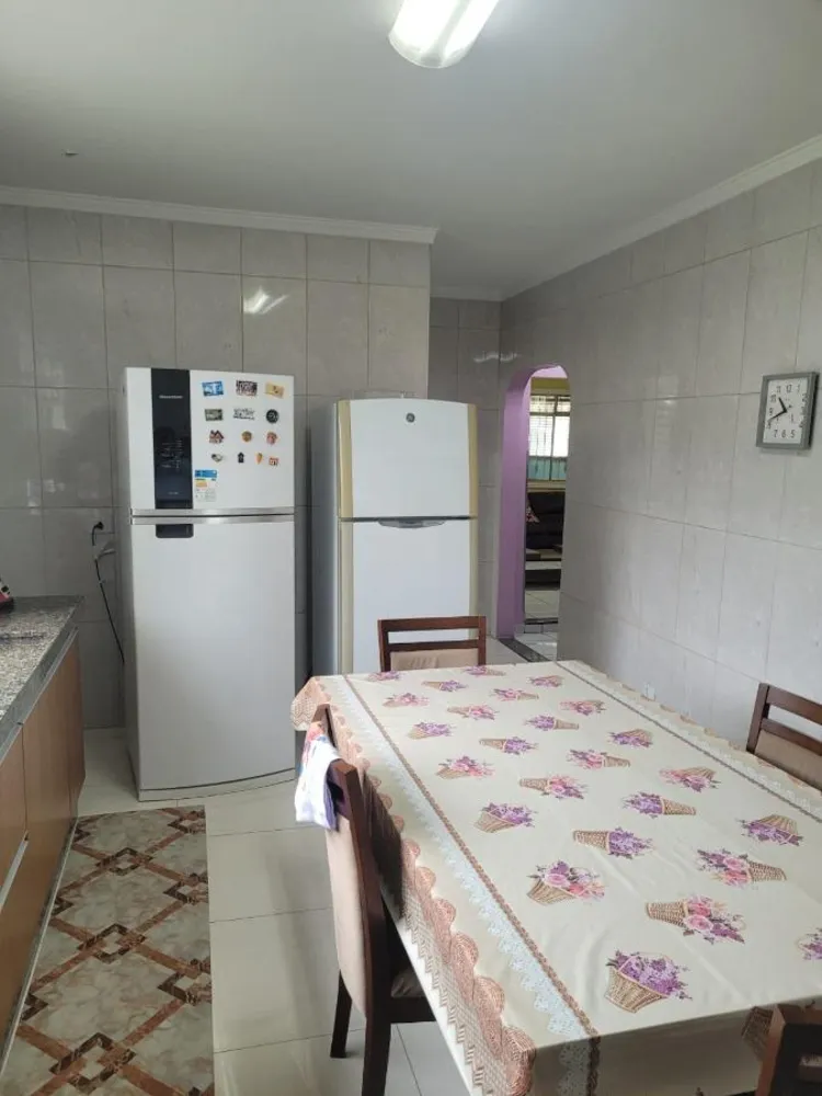Casa, 5 quartos, 288 m² - Foto 4