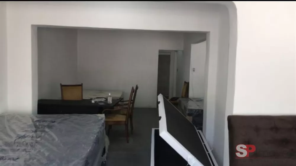 Prédio Inteiro à venda com 1 quarto, 200m² - Foto 2