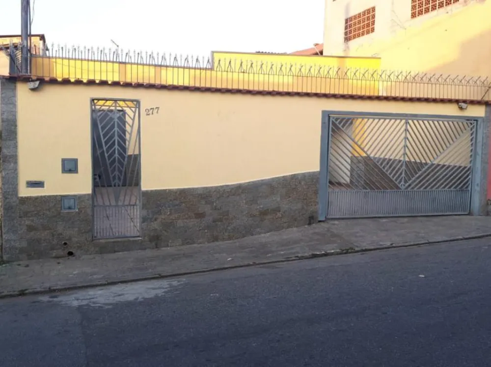 Casa, 2 quartos, 300 m² - Foto 1