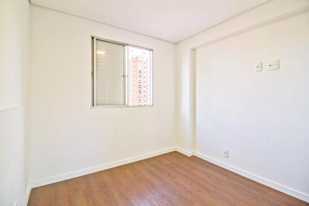 Apartamento à venda com 1 quarto, 41m² - Foto 2