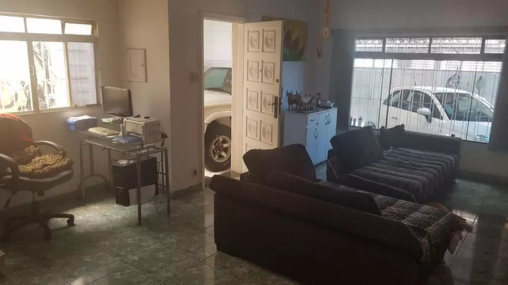 Sobrado à venda com 3 quartos, 120m² - Foto 1