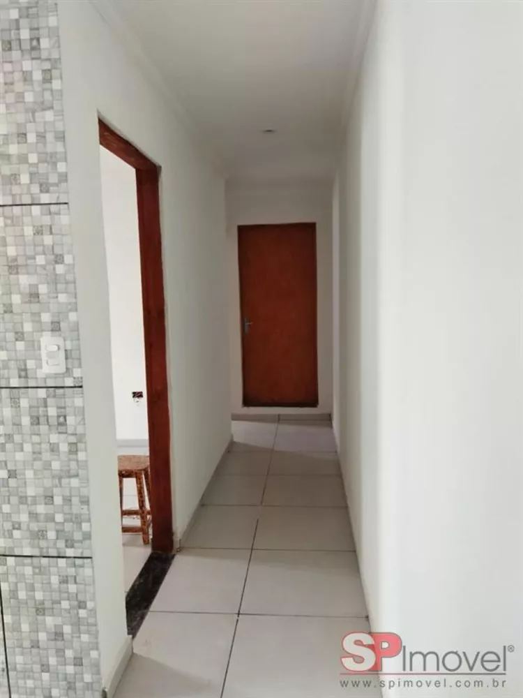 Casa à venda com 5 quartos, 206m² - Foto 6