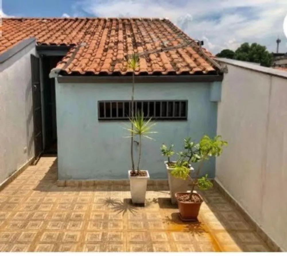 Sobrado à venda com 3 quartos, 200m² - Foto 4