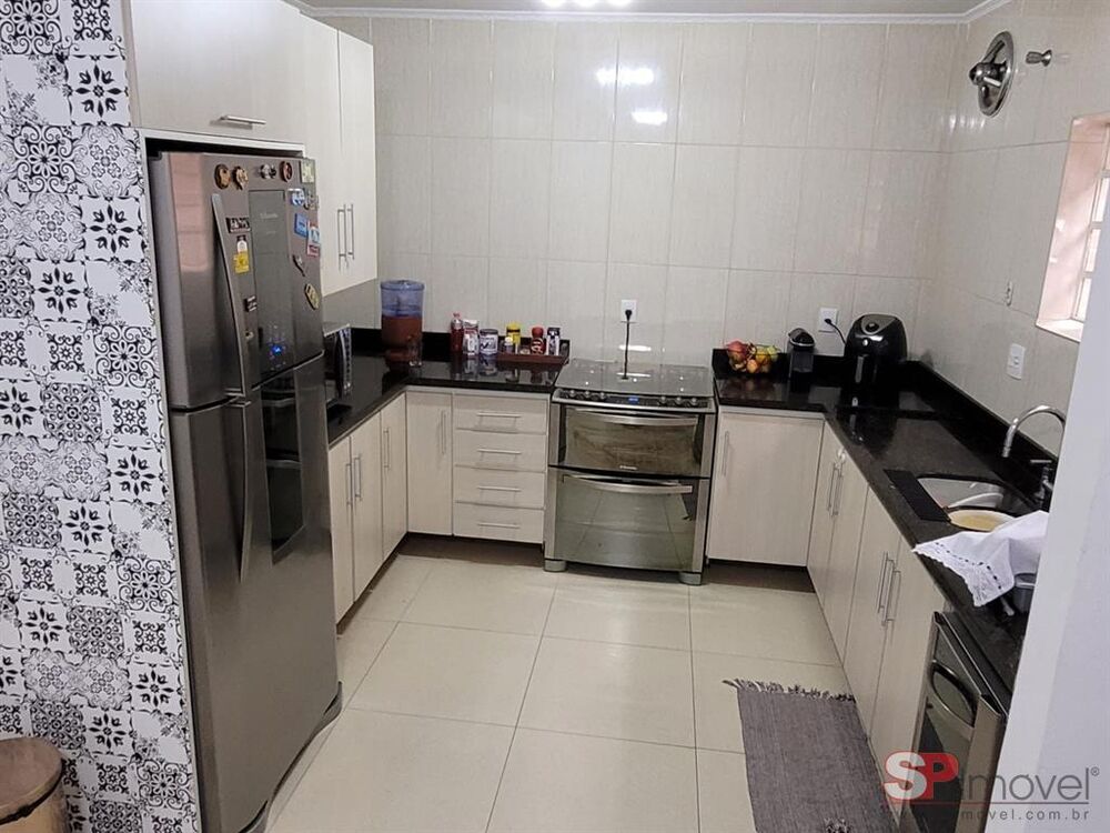Casa, 3 quartos, 169 m² - Foto 2