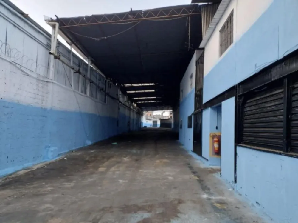 Depósito-Galpão, 980 m² - Foto 2