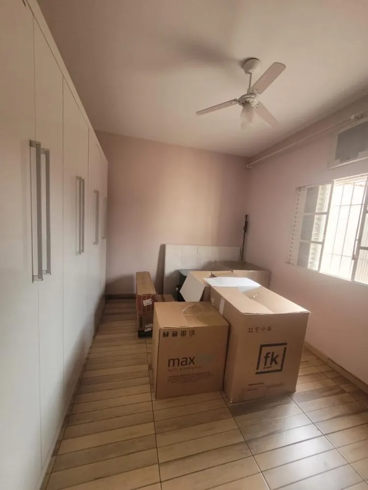 Casa, 3 quartos, 256 m² - Foto 9