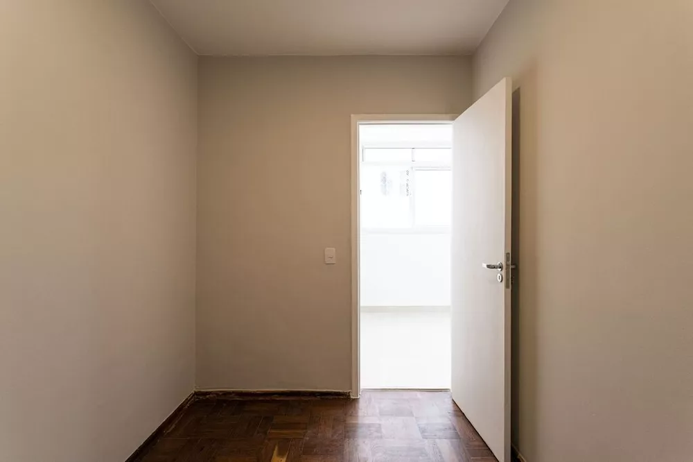 Apartamento à venda com 3 quartos, 126m² - Foto 7