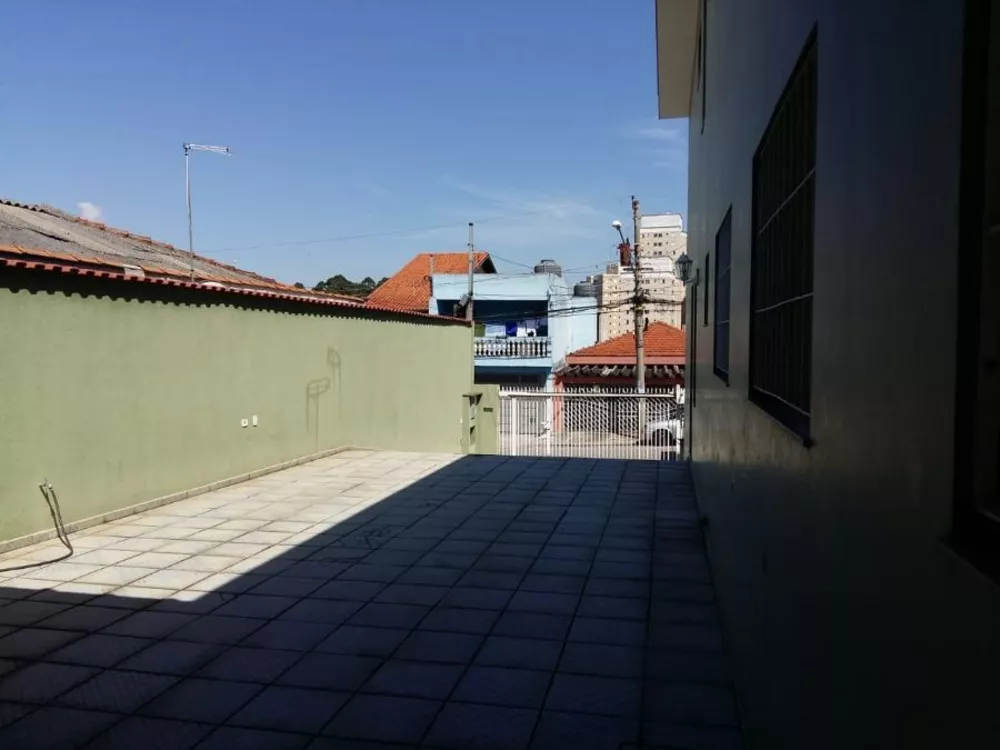 Sobrado à venda com 3 quartos, 231m² - Foto 4