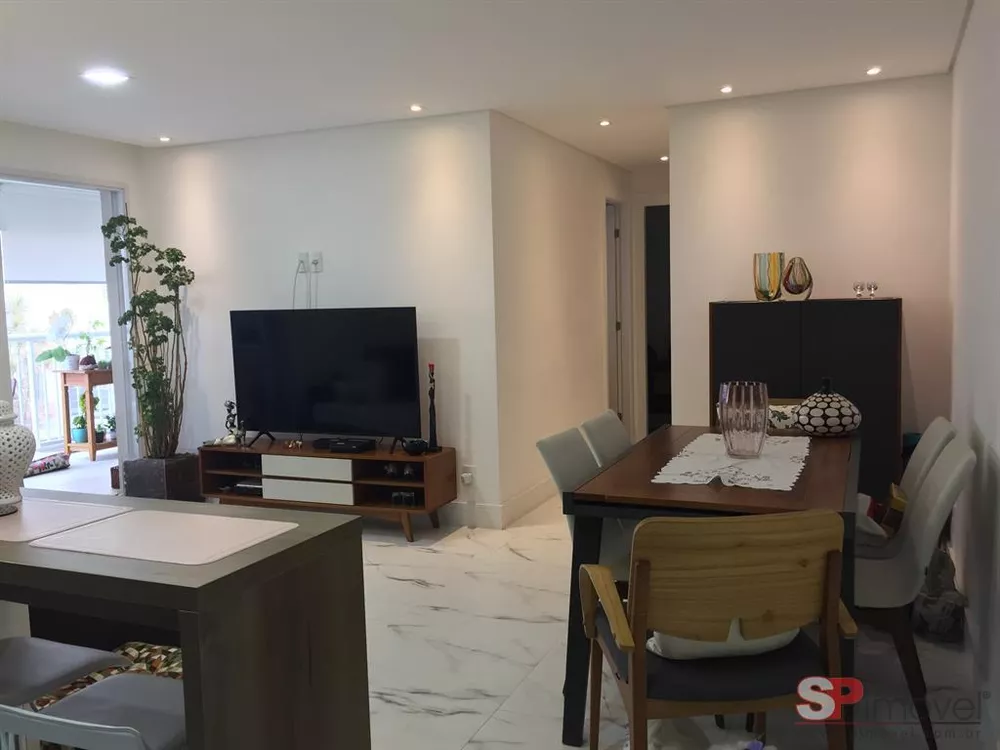 Apartamento à venda com 2 quartos, 76m² - Foto 1