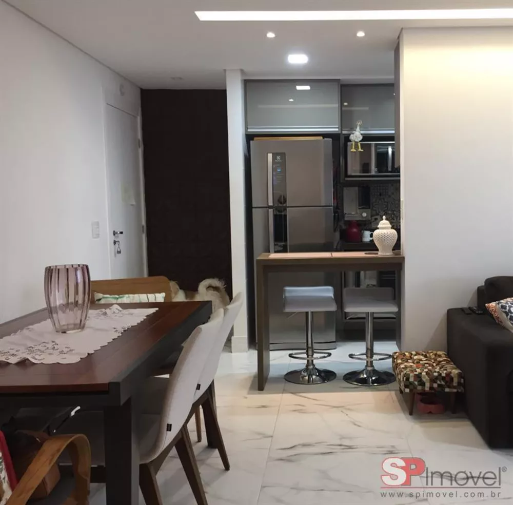 Apartamento à venda com 2 quartos, 76m² - Foto 4