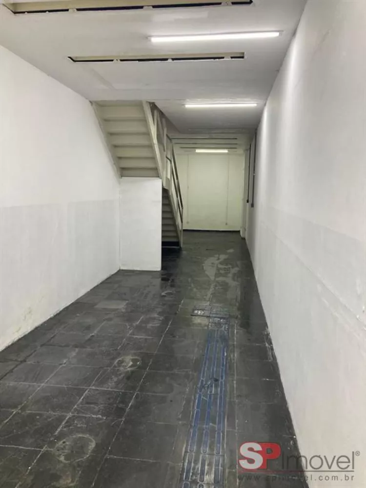 Prédio Inteiro à venda com 1 quarto, 119m² - Foto 2