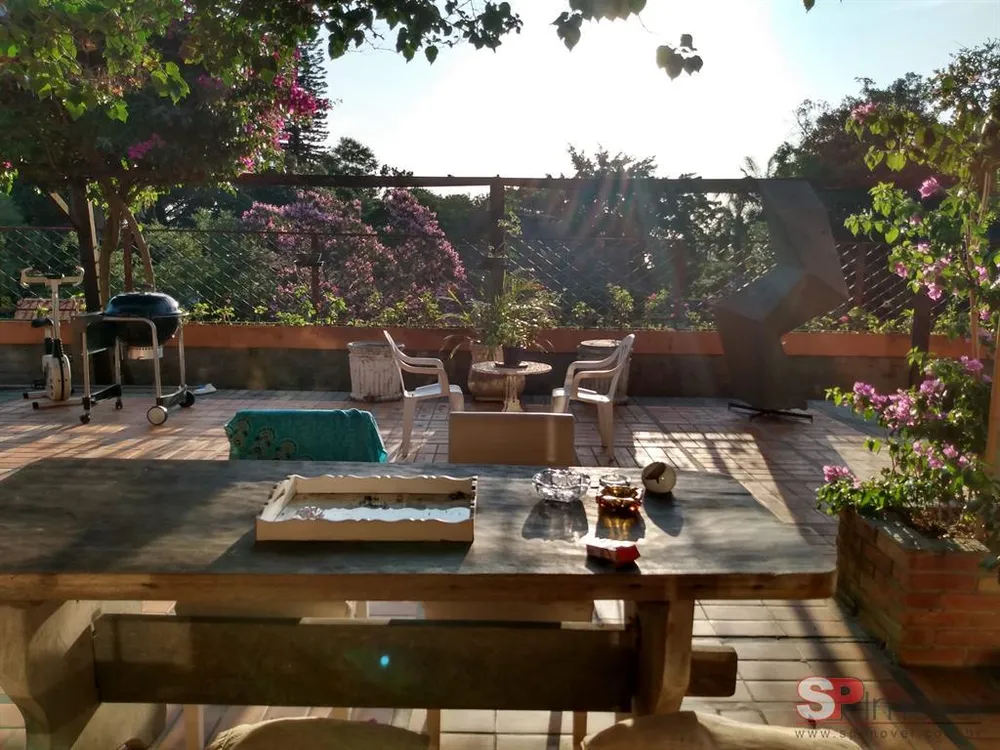 Casa, 5 quartos, 680 m² - Foto 1