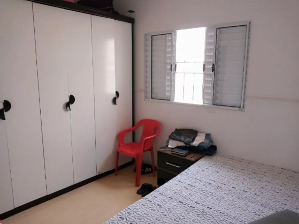 Sobrado à venda com 2 quartos, 120m² - Foto 2