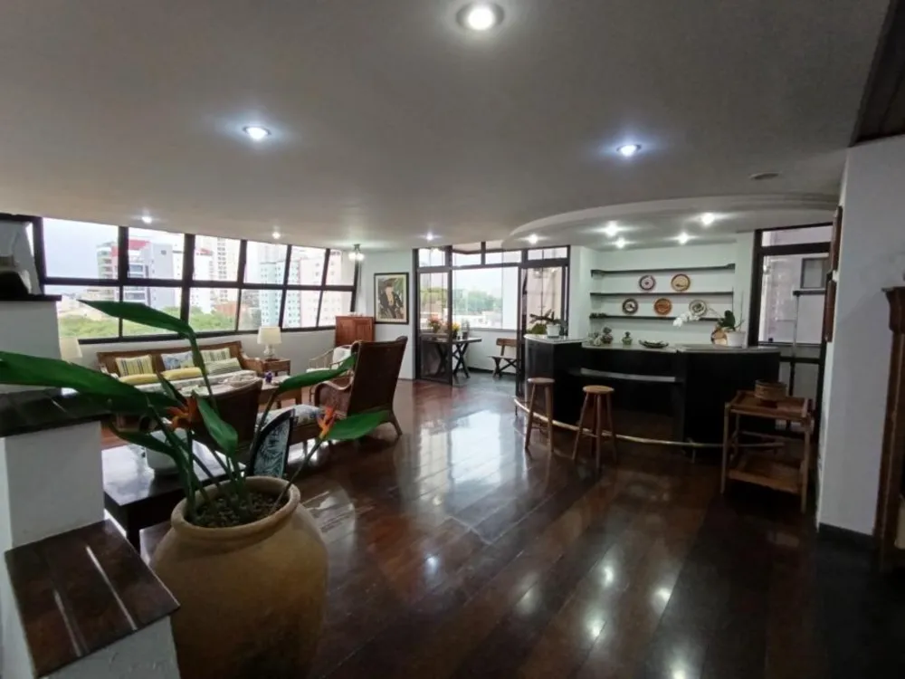 Apartamento, 4 quartos, 268 m² - Foto 1