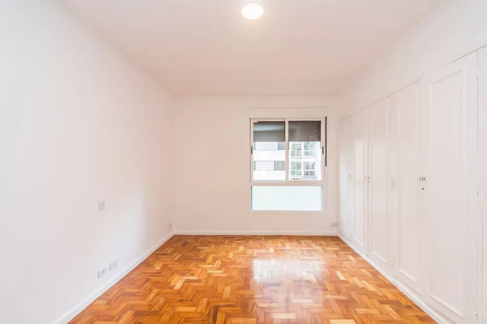 Apartamento à venda com 3 quartos, 189m² - Foto 6