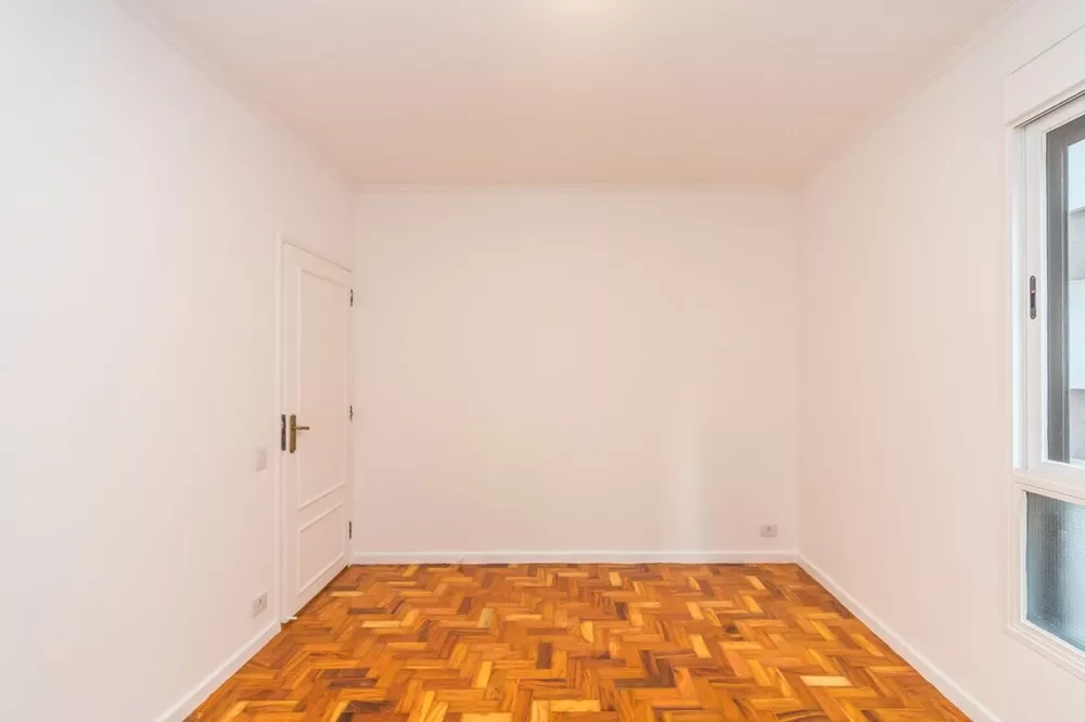 Apartamento à venda com 3 quartos, 189m² - Foto 2