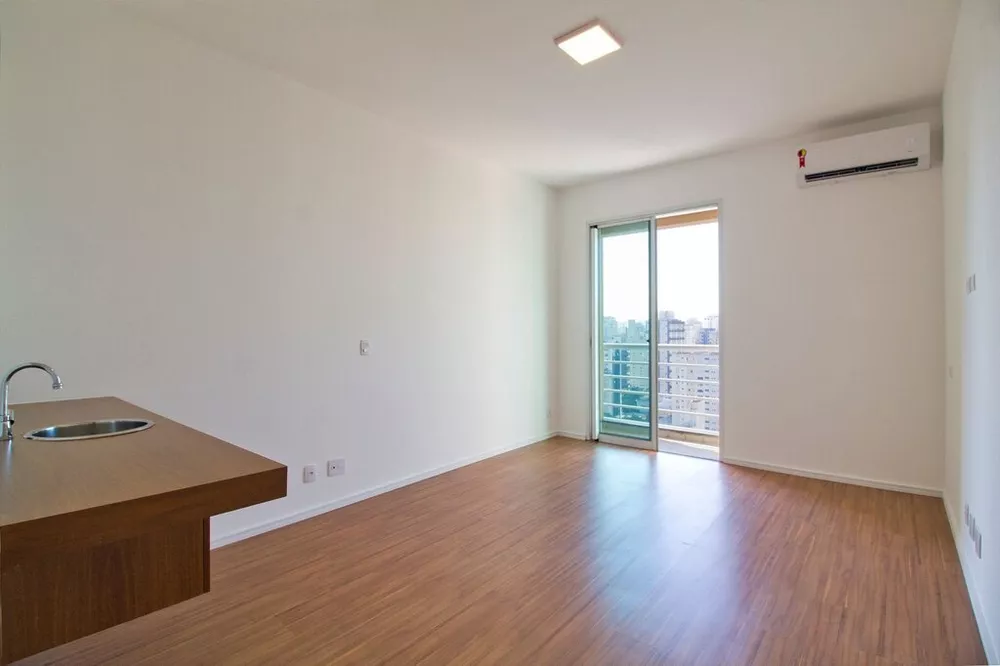 Apartamento à venda com 1 quarto, 26m² - Foto 1