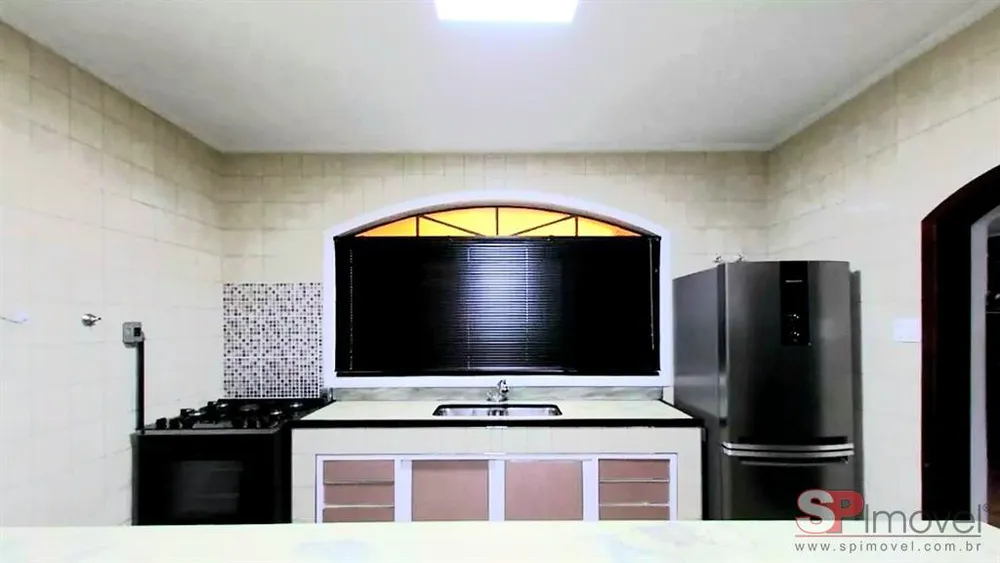 Casa, 4 quartos, 210 m² - Foto 12