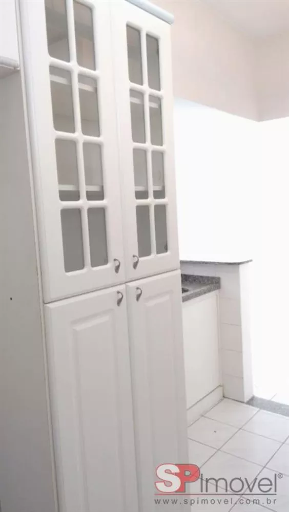 Apartamento à venda com 1 quarto, 50m² - Foto 3