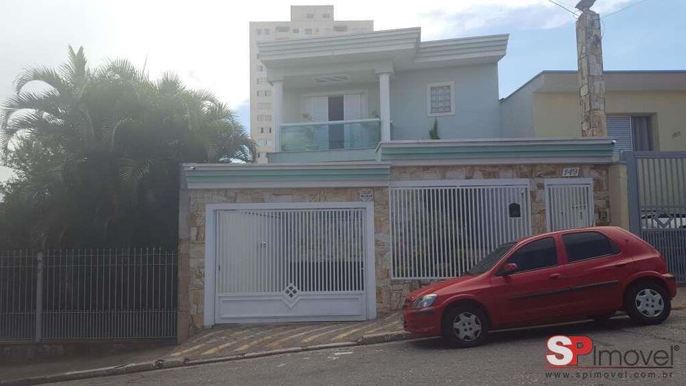 Casa, 3 quartos, 305 m² - Foto 1