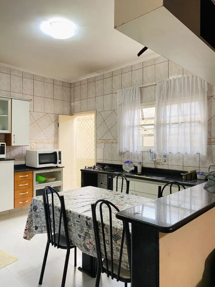Casa, 2 quartos, 70 m² - Foto 1