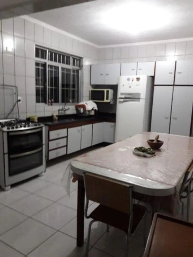 Sobrado, 6 quartos, 175 m² - Foto 4