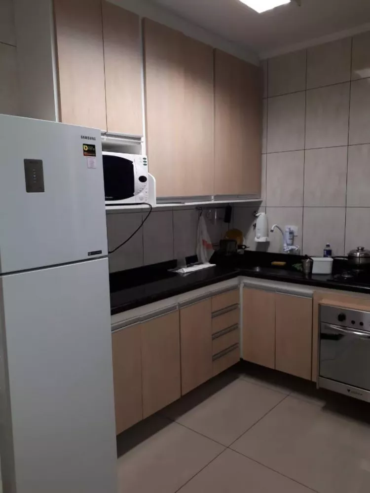 Sobrado à venda com 2 quartos, 72m² - Foto 2