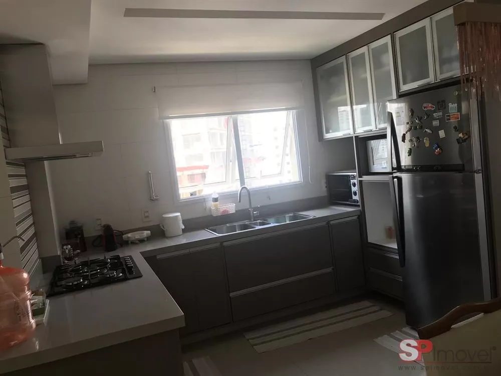 Apartamento à venda com 2 quartos, 153m² - Foto 4