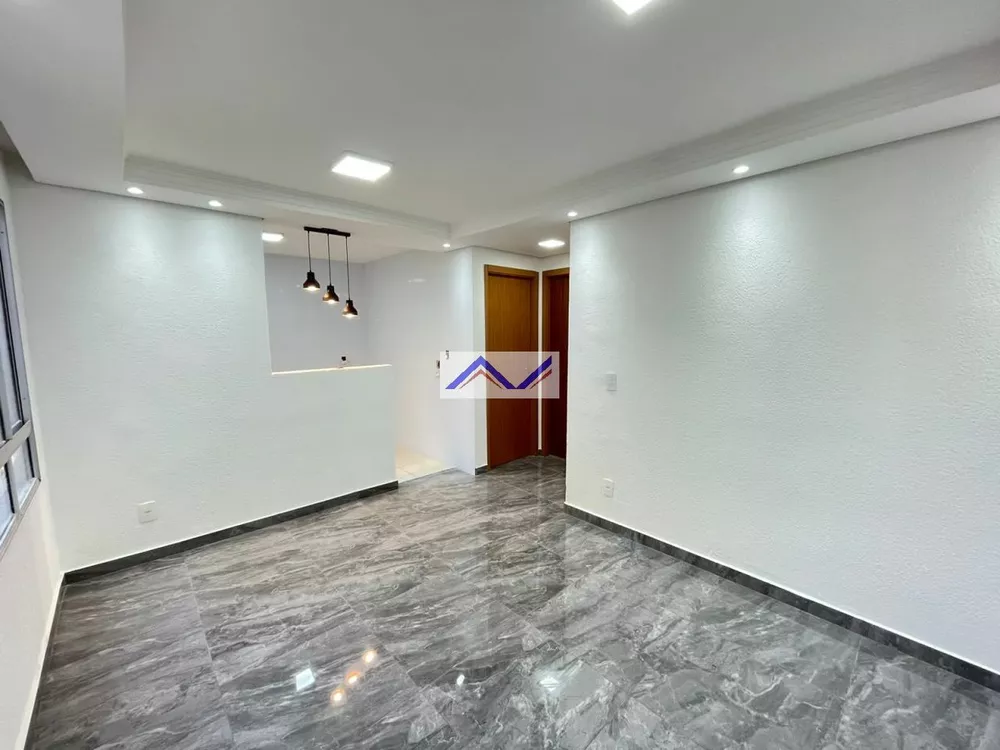 Apartamento à venda com 2 quartos, 44m² - Foto 3