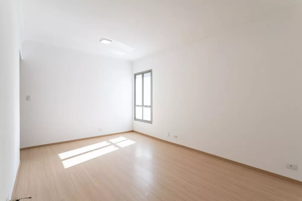 Apartamento à venda com 2 quartos, 67m² - Foto 1