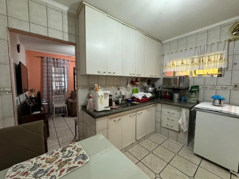Casa, 2 quartos, 131 m² - Foto 1