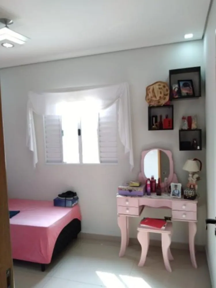 Sobrado, 4 quartos, 196 m² - Foto 2