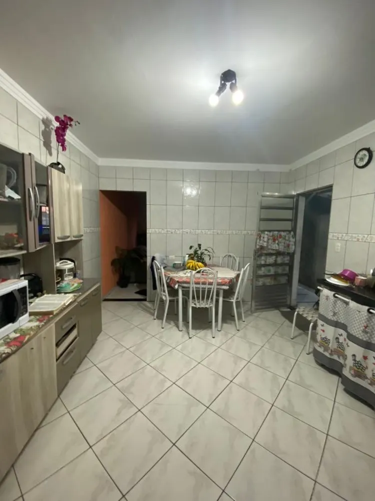 Casa, 4 quartos, 300 m² - Foto 12