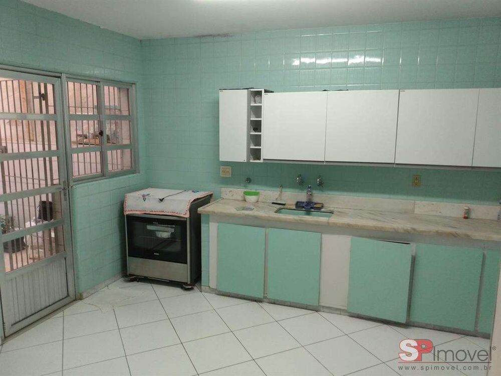 Casa à venda com 3 quartos, 190m² - Foto 4
