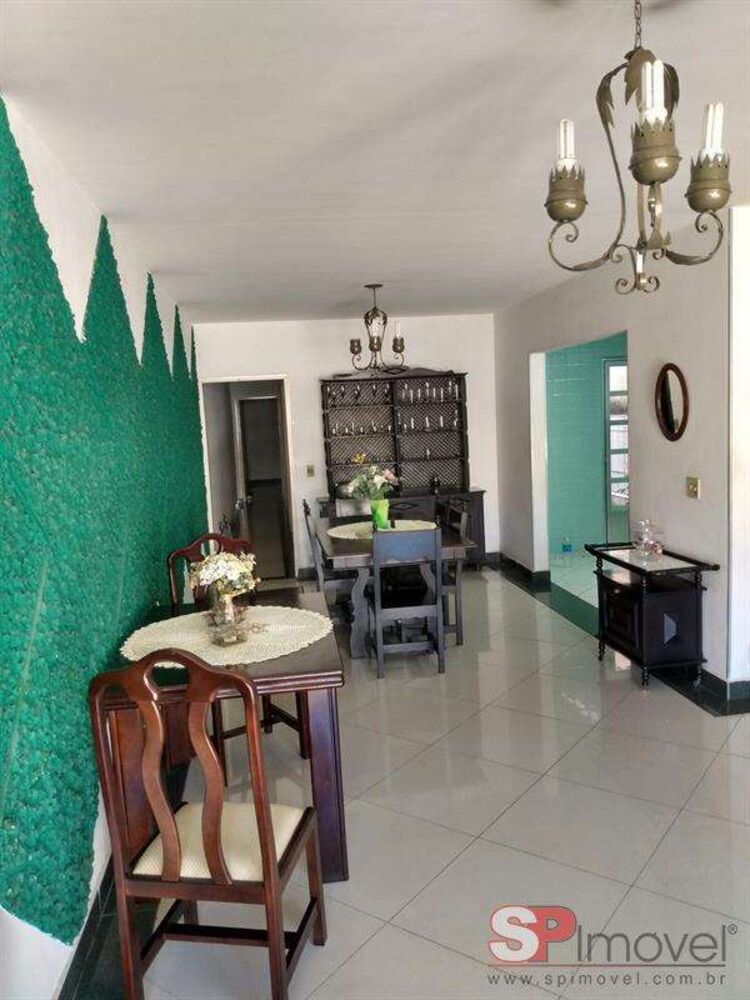 Casa à venda com 3 quartos, 190m² - Foto 3