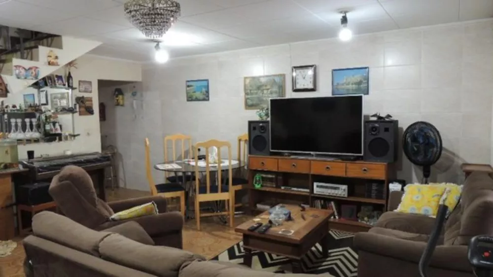 Sobrado à venda com 3 quartos, 110m² - Foto 4