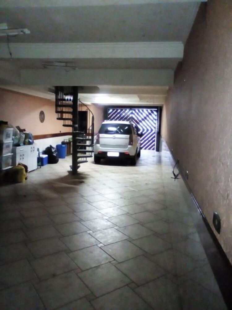 Sobrado, 3 quartos, 370 m² - Foto 1