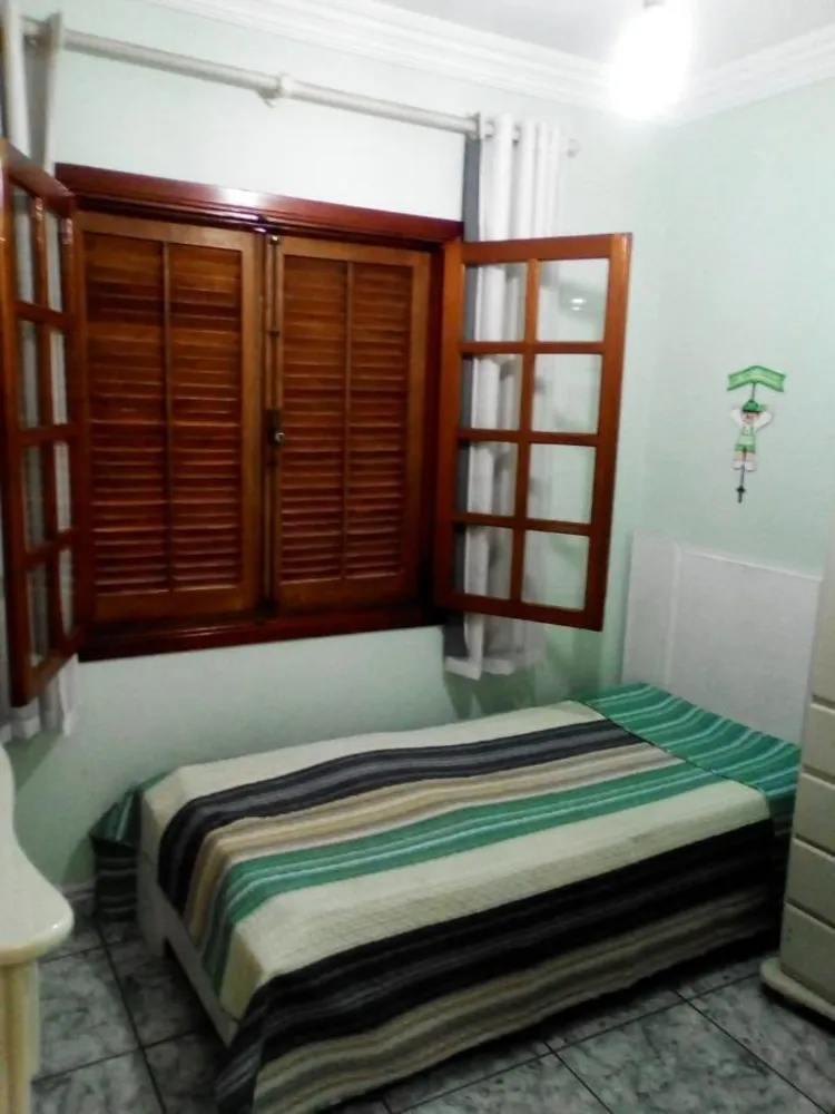 Sobrado, 3 quartos, 370 m² - Foto 1