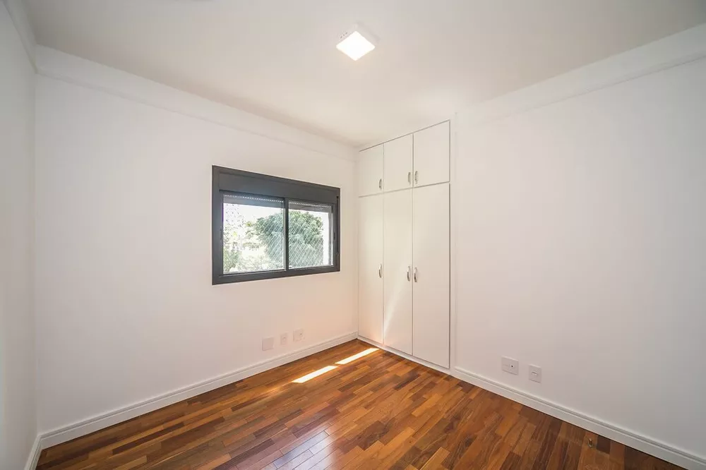 Apartamento à venda com 4 quartos, 172m² - Foto 7