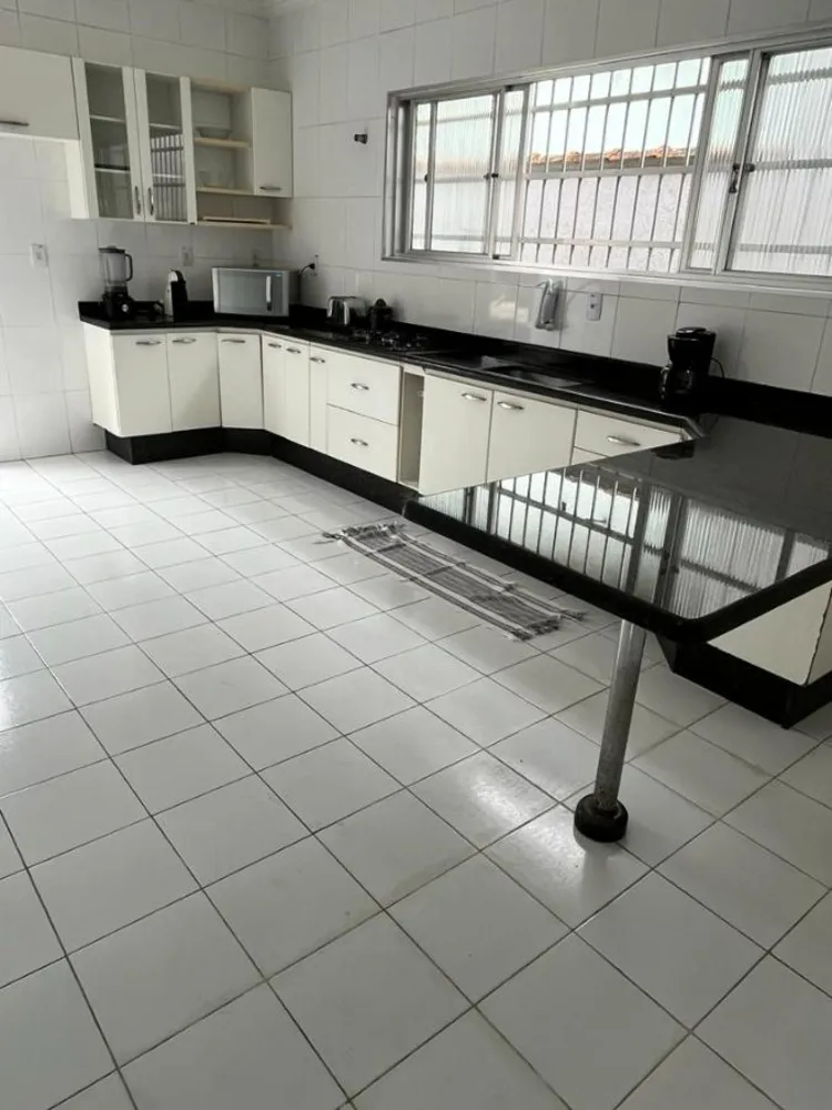 Casa, 4 quartos, 362 m² - Foto 10